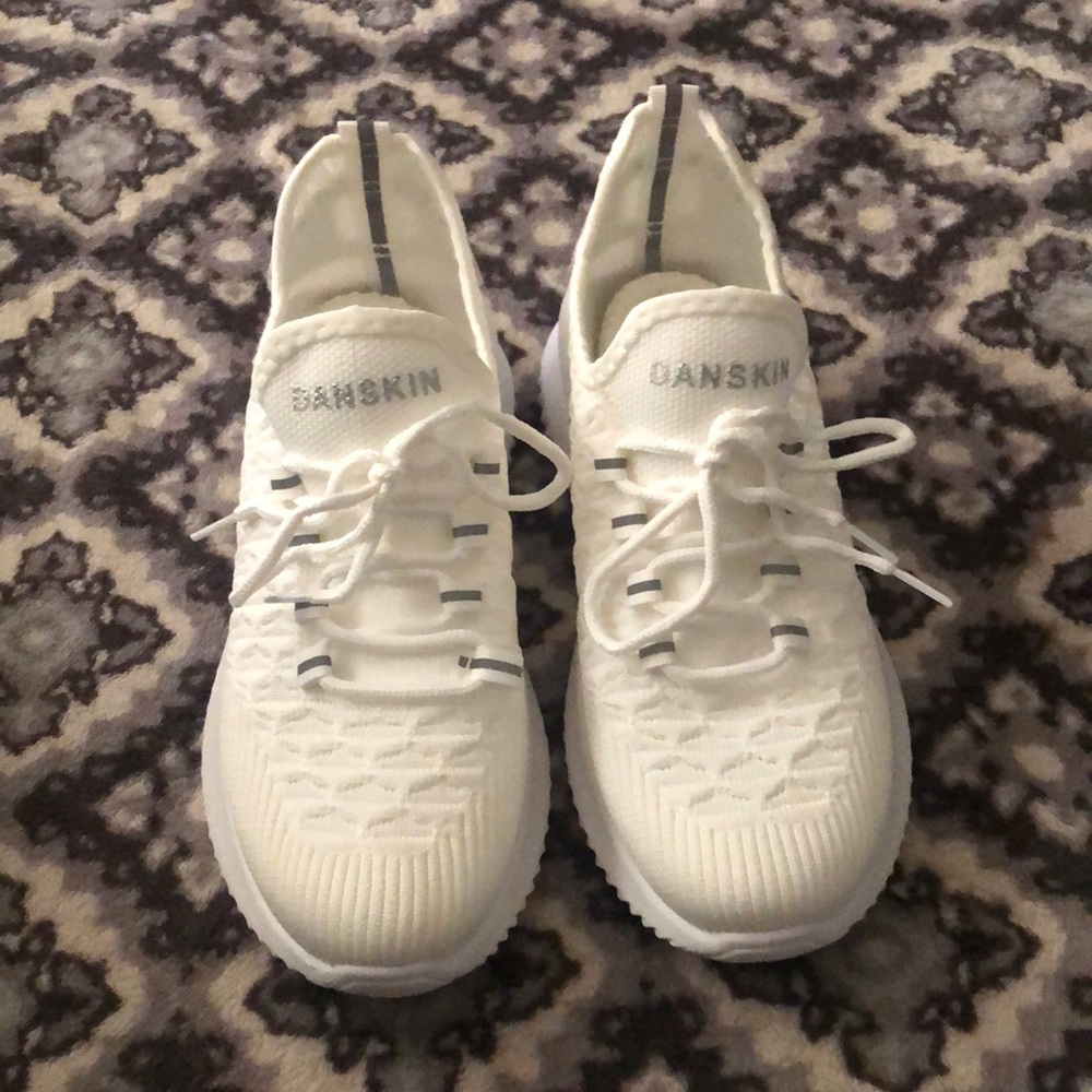 Danskin Scalloped Knit Sneaker